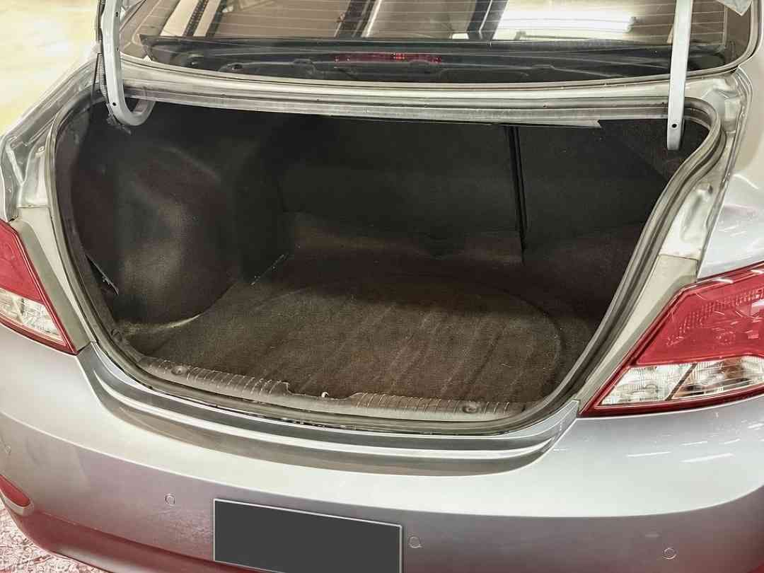 Hyundai Accent 1.4 CVT (A) (Category: Used Cars) located in Singapore. Submitted by carousell_certified_partners (Listing ID 1466600347, Image 3). Description: Road tax till 29/Jul/2027. Well maintained unit in excellent condition. Enjoy extra peace of mind with a lifetime engine warranty. No repairs needed just drive and go! Smooth, fuel-efficient engine. All trade-ins welcome. Bank/ in house loan available. Contact us today to arrange a viewing