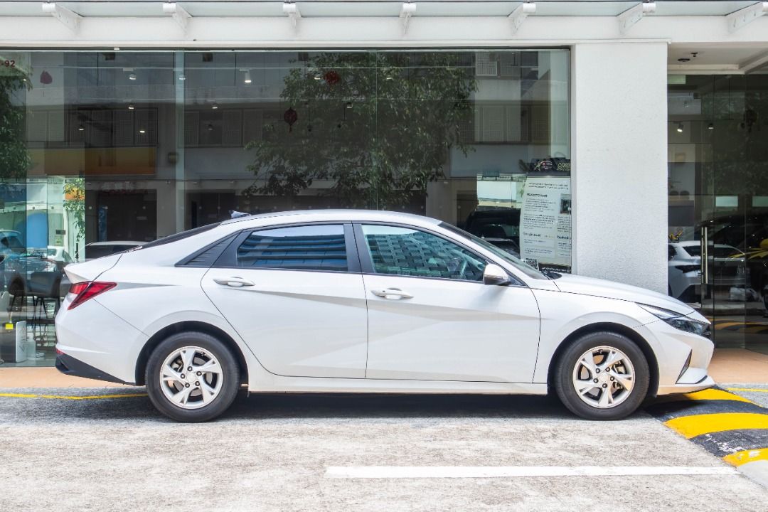 Hyundai Avante 1.6A Auto (Category: Used Cars) located in Singapore. Submitted by vinsautogroup (Listing ID 1466624806, Image 2). Description: Vehicle Features: 1.6L DOHC engine paired with 6 speed transmission producing 120bhp, cruise/traction control, blind-spot/lane- departure assist. Accessories: Keyless entry. Electric Adjusted Seats. Multi-function steering. Reverse camera and sensor. Rear aircon. Apple CarPlay/Android Auto Why Vin's Automo