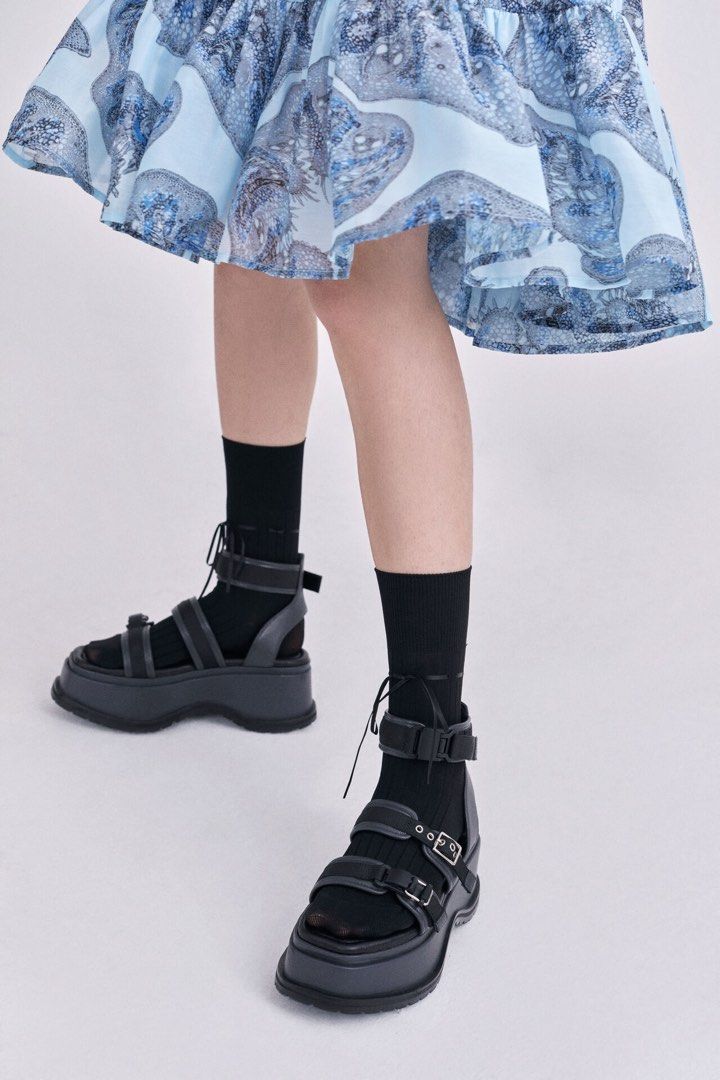 INITIAL Japan Black Platform Sandals Chunky Buckled Straps (Category: Flats & Sandals) located in Manila. Submitted by serendipitymanila (Listing ID 1466768397, Image 2). Description: - Color: Solid black - Design: Multiple adjustable straps with metal buckles - Sole: Heavy lug sole for extra height and grip - Styling: Wear bare or with socks - Versatility: Pairs great with skirts and jeans for a bold look.