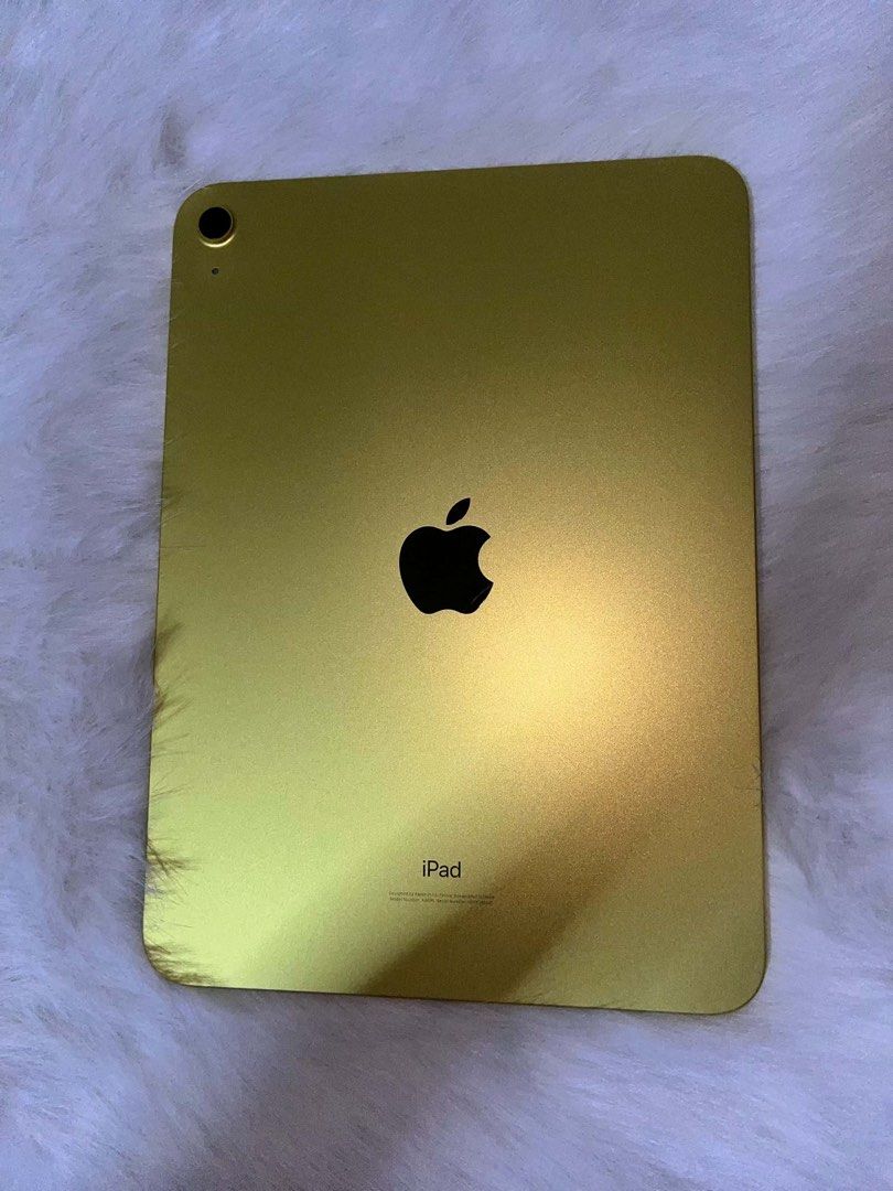 IPad 10th Gen 64gb (Category: iPad) located in Bocaue. Submitted by vanessaolmedo (Listing ID 1466603203, Image 1). Description: Good as new No issues at all Bought last year March 30 Complete inclusions With charger, case, box and receipt Wifi .