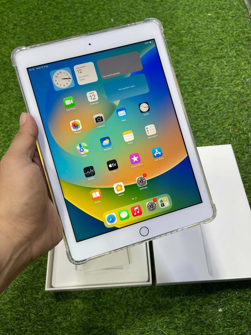 IPAD 5TH GEN (Category: iPad) located in Muntinlupa City. Submitted by yourgirlchari_ (Listing ID 1466658401, Image 2). Description: - Model: iPad 5th Generation - Storage Capacity: 32GB - Condition: Pre-loved, excellent working condition with clean screen and body - Inclusions: Original box, wall charger, charging cable, and free protective clear case - Ideal For: Online schooling, remote work, streaming, and everyday browsing -Wifi&Cellular -Wi