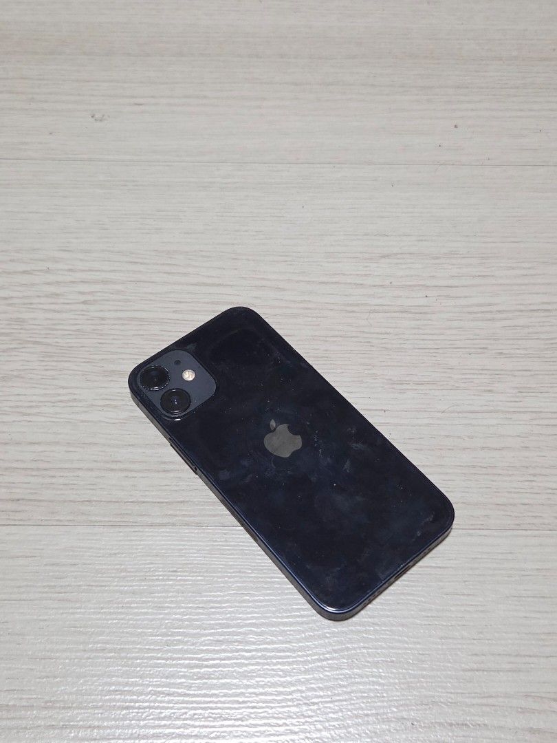 iPhone 12 Mini 64GB (Category: iPhone 12 Series) located in Manila. Submitted by theassortedhouse (Listing ID 1466707592, Image 2). Description: I've used this phone daily for the past few years so it's not in the best condition. Got it from Amazon US but it's openline. Phone only, battery health is at 71% and has a small dent as seen on the photos. I kept it at iOS 18.7, and the phone works quite well naman. Price negotiable I prefer pick up or 