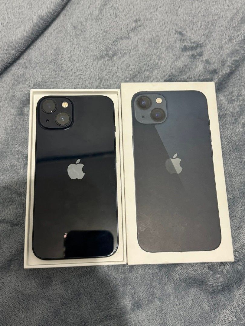 iPhone 13 • 128GB • Open for Hulugan/Installment (Category: iPhone 13 Series) located in Manila. Submitted by tech.cart.ph (Listing ID 1466613150, Image 1). Description: iPhone 13 128GB Midnight / Black Color ₱ 12,000 only Pwede Installment or 10 months to pay ₱1,500 downpayment No issue No dents No history of repair Local Variant NTC Approved Openline / Factory Unlocked Complete Package with Original Box and Charger.