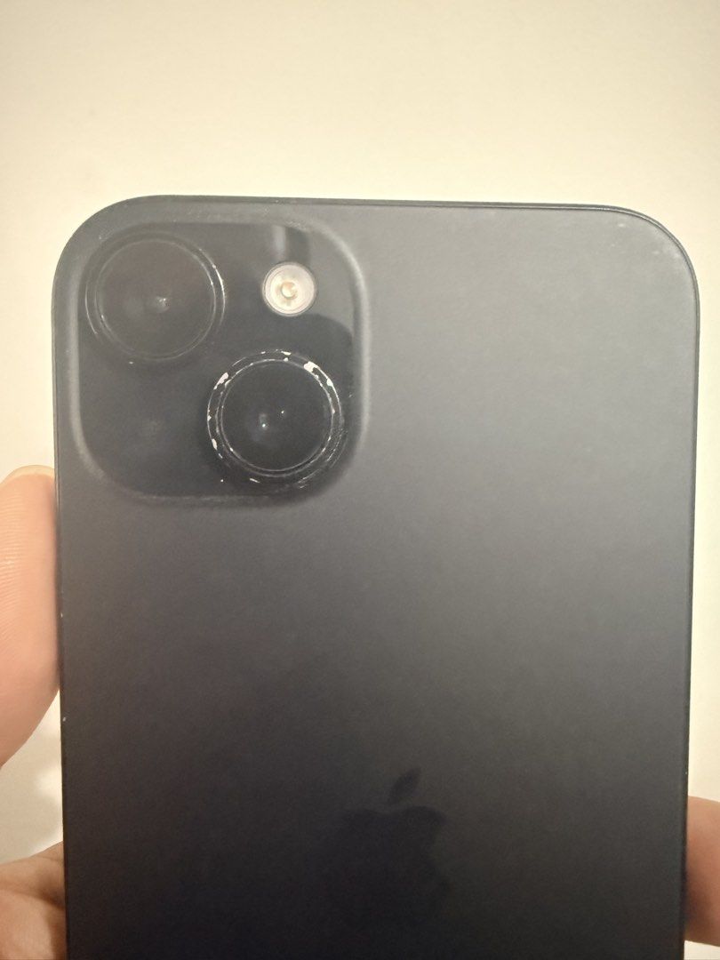 Iphone 15 plus (Category: iPhone 15 Series) located in Makati City. Submitted by gelibells (Listing ID 1466421585, Image 3). Description: 83%battery Life with original cord. No other issues. See photos.