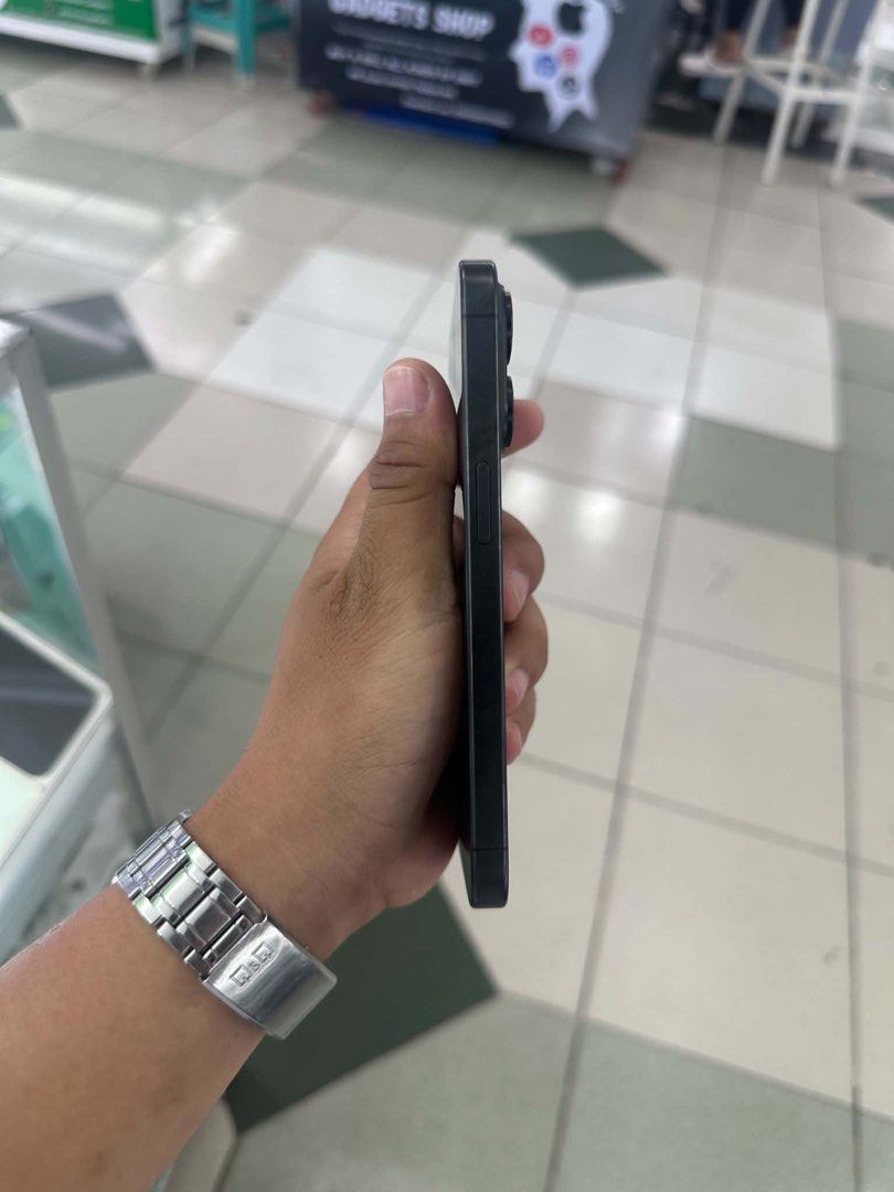 IPhone 15 Pro 256GB 97BH no issues Openline NTC approved (Category: iPhone 15 Series) located in San Juan City. Submitted by najihahtelecomshop2018 (Listing ID 1466680302, Image 2). Description: Legit Store | Original unit FOR SALE | TRADE / SWAP ▫️INSTALLMENT thru: 🔸Credit Card (straight / installment) 🔸Ggives / Gcredit + 6% interest 🔸Spay Later + 6% interest (RFS: Buy and Sell any kinds of Gadgets) Description: iPhone 15 Pro 256GB ( other GB