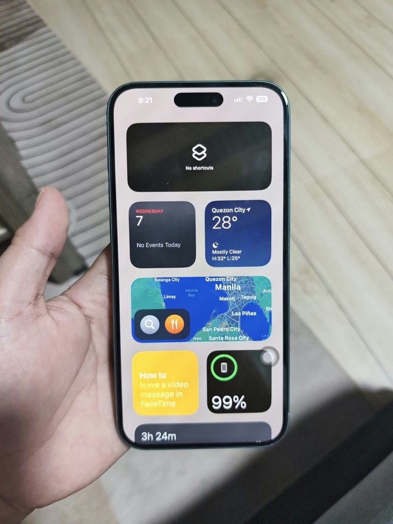 Iphone 16 plus (Category: iPhone 16 Series) located in Quezon City. Submitted by remsantiago20 (Listing ID 1466589098, Image 2). Description: For sale iphone 16 plus Lady owned Makinis pa face talaga, check to sawa. Mag sasawa talaga kakacheck kasi no flaws talaga. Kahit isang gasgas wala! 256GB 95bh 413cc Kunat ng bh neto not bad for more than 1 year na phone. (May secret ako para di mabilis bumaba bh) Complete inclusion (box and charger) and ca