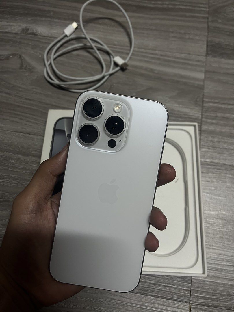 IPHONE 16 PRO (Category: Other Mobile & Gadget Accessories) located in Manila. Submitted by _luckeyyyy (Listing ID 1466741730, Image 3). Description: FOR SALE OR SWAP SA LOWER UNIT ADD CASH FOR SALE MY PERSONAL iphone 16 pro 128gb 89bh, 463cc no sim restriction no issue, super kinis local variant box and cord 41,500 asking 43k swapping value manila location.