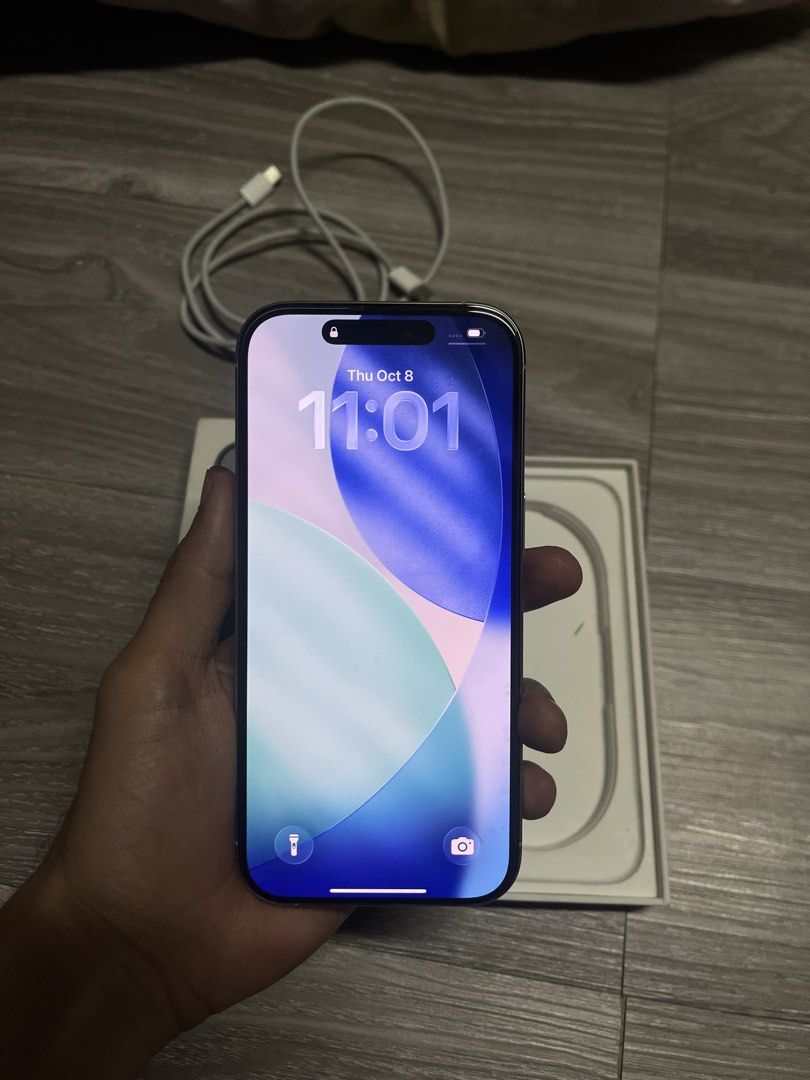 IPHONE 16 PRO (Category: Other Mobile & Gadget Accessories) located in Manila. Submitted by _luckeyyyy (Listing ID 1466741730, Image 2). Description: FOR SALE OR SWAP SA LOWER UNIT ADD CASH FOR SALE MY PERSONAL iphone 16 pro 128gb 89bh, 463cc no sim restriction no issue, super kinis local variant box and cord 41,500 asking 43k swapping value manila location.