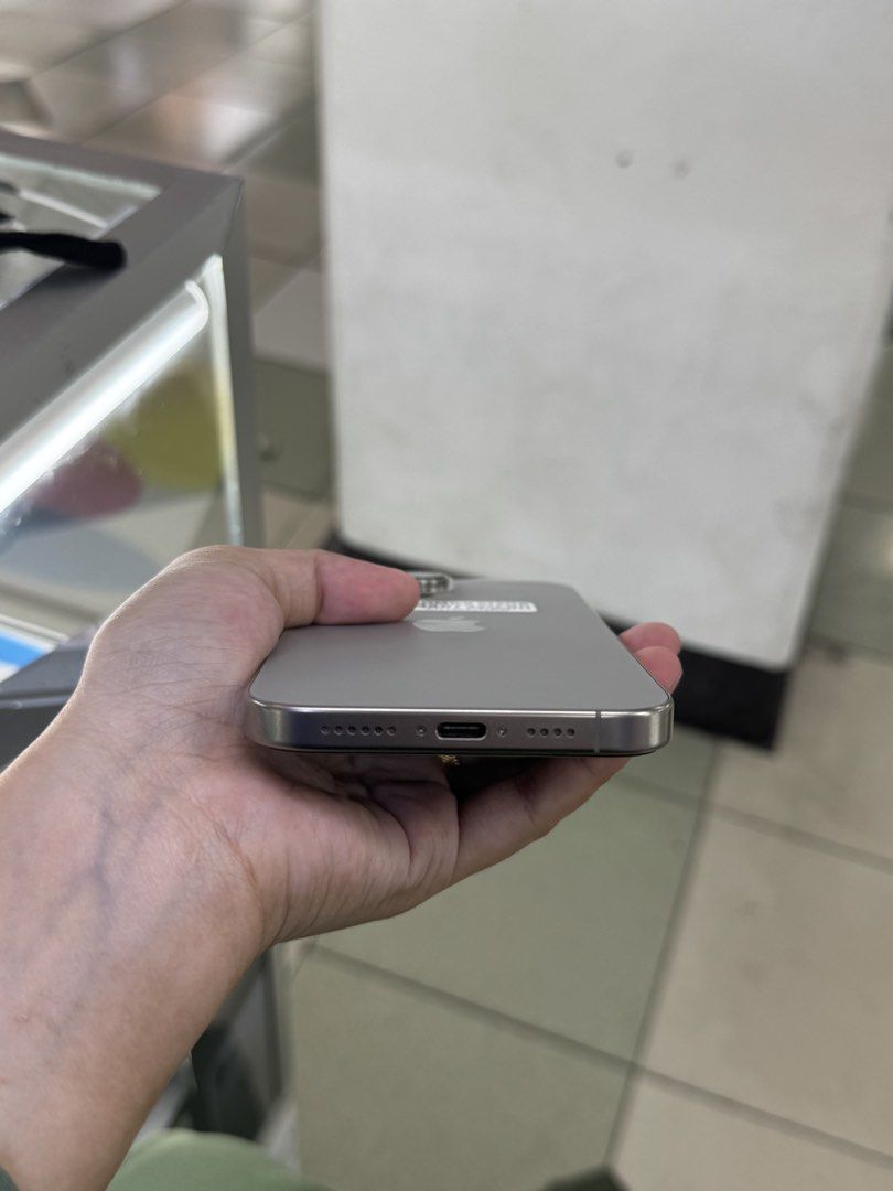 IPHONE 16 PROMAX 512GB 92%BH SMARTLOCK (Category: iPhone 16 Series) located in San Juan City. Submitted by aynaagadgets (Listing ID 1466585032, Image 3). Description: IPHONE 16 PROMAX 512GB SMARTLOCK OCTOBER 2026 STALL #: XB-07 FOR SALE | TRADE / SWAP PASS SA MGA SCAMMERS / THIRD PARTY (RFS: Buy and Sell) ⬇️DETAILS⬇️ •512 GB (Other storage is also available) •Natural (Other color is also available but price may vary) •92%bh •NTC Variant •95% Smoo