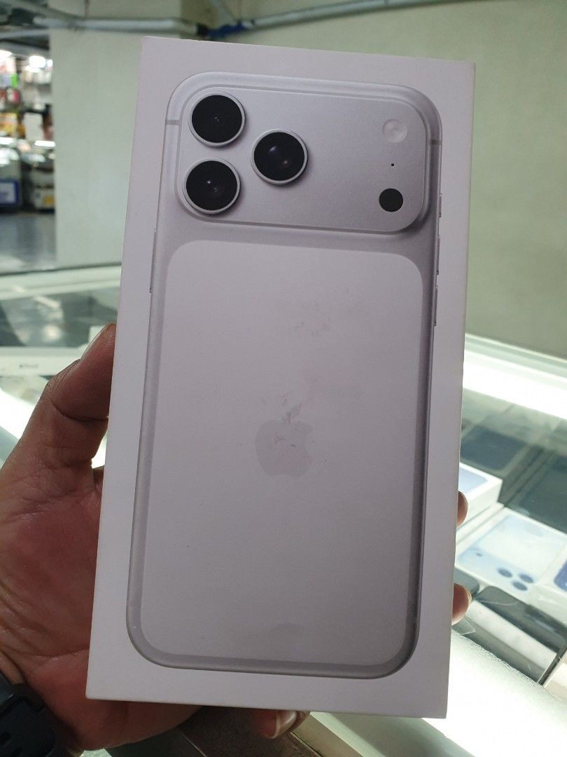 Iphone 17promax silver 256gb brandnew (Category: Other Mobile & Gadget Accessories) located in San Juan City. Submitted by chelle.celino (Listing ID 1466626192, Image 1). Description: iphone 17promax silver 256gb brandnew sealed all original ntc 1year warranty apple And my physical store we accept trade in and credit card installment call or txt 09279944333.09353229255 pick up store grenhills shopping center we do meet up cash on delivery .