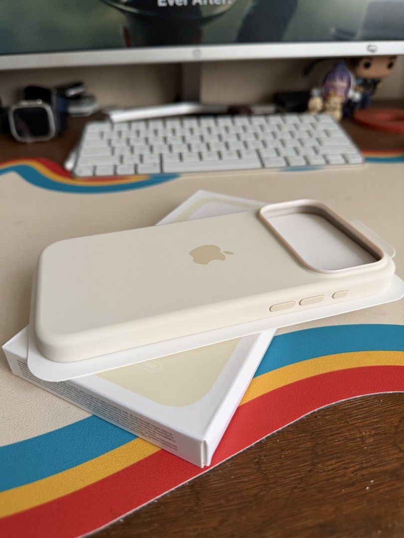 iPhone 18 Pro Max MagSafe Silicone Case [Cream White] (Category: Cases & Sleeves) located in Manila. Submitted by razelysonn (Listing ID 1466602689, Image 3). Description: Fixed price, lots of stock available! .