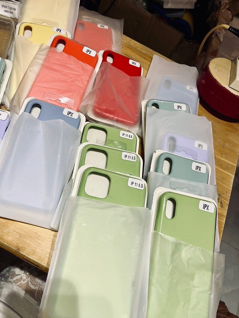 iphone cases (Category: Cases & Sleeves) located in Pilar. Submitted by faveanyshop (Listing ID 1466578497, Image 2). Description: iphone cases for ipx and ip11.
