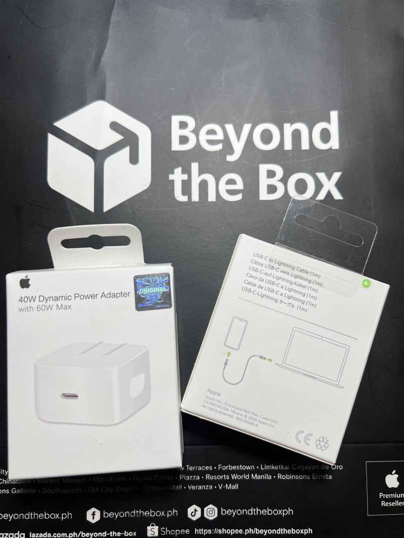 iPhone Lightning Charger Set – Dynamic Power Adapter (Category: Cables & Adaptors) located in Manila. Submitted by jmph_ (Listing ID 1466764684, Image 2). Description: iPhone Lightning Charger Set – Dynamic Power Adapter ✔️ Dynamic Power Adapter ✔️ Lightning Charger Set ✔️ Includes power adapter & Lightning cable ✔️ Fast and reliable charging ✔️ Compatible with iPhone and other Lightning devices ✔️ Perfect for everyday use, home, office, or trave