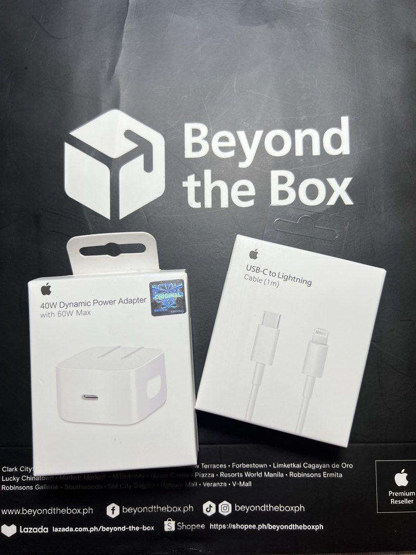 iPhone Lightning Charger Set – Dynamic Power Adapter (Category: Cables & Adaptors) located in Manila. Submitted by jmph_ (Listing ID 1466764684, Image 1). Description: iPhone Lightning Charger Set – Dynamic Power Adapter ✔️ Dynamic Power Adapter ✔️ Lightning Charger Set ✔️ Includes power adapter & Lightning cable ✔️ Fast and reliable charging ✔️ Compatible with iPhone and other Lightning devices ✔️ Perfect for everyday use, home, office, or trave