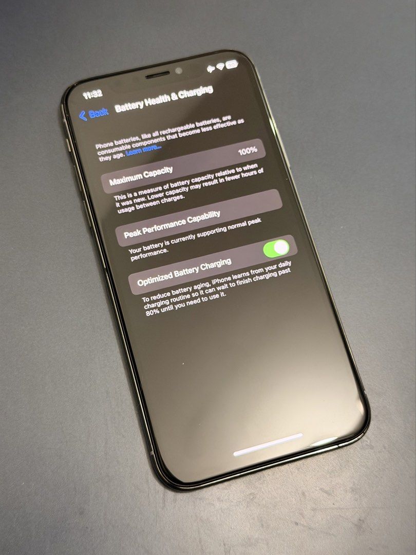 iPhone X (Category: iPhone X Series) located in Quezon City. Submitted by saveandrave01 (Listing ID 1466731261, Image 3). Description: - Model: Apple iPhone X - Color: Silver - Condition: Pre-owned, well-maintained body and crystal-clear display - Battery Health: 100% Maximum Capacity for long-lasting daily use - Meet-up Location: SM City North EDSA (EDSA, Quezon City) RFS: Spare phone Price slightly negotiable.