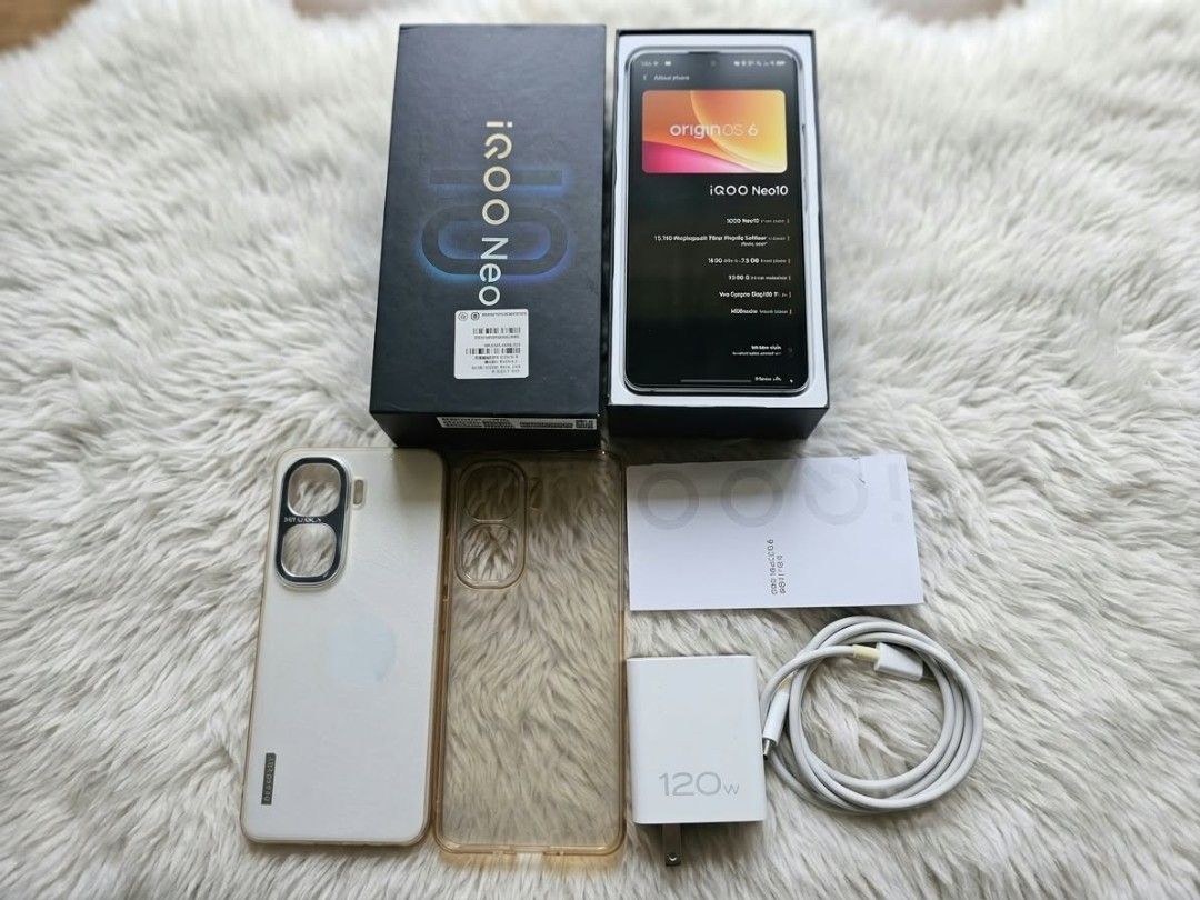iQOO Neo10 (12/512) Complete (Category: Vivo) located in Taguig. Submitted by ponchuwu (Listing ID 1466569797, Image 1). Description: For Sale / Swap – iQOO Neo 10 (Like New) Snapdragon 8 Gen 3 | 12GB + 512GB | Flagship Performance Selling my iQOO Neo 10 in excellent condition — no issues, used carefully and well-maintained. Key Specs: Processor: Snapdragon 8 Gen 3 (smooth gaming, multitasking, future-proof) RAM/Storage: 12GB + 512GB Display: Vib