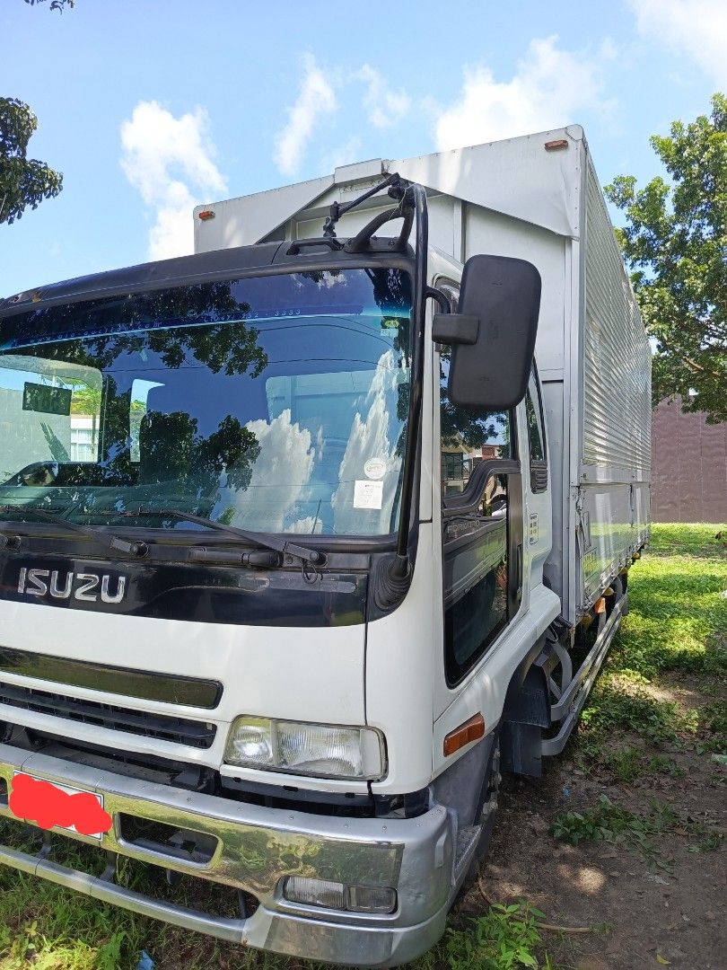 Isuzu Forward Wingvan (20ft) (4hk1) (Category: Industrial Equipment) located in Manila. Submitted by doncarlost17628 (Listing ID 1466649862, Image 3). Description: .