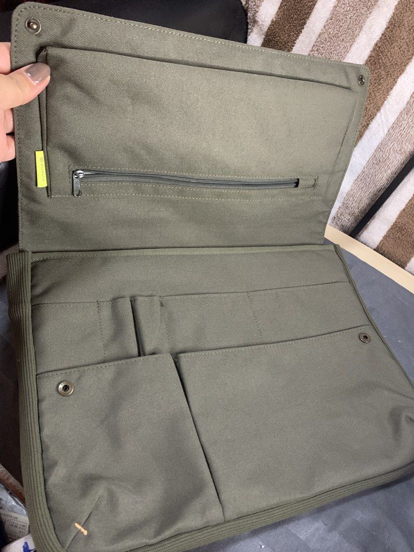 Japan brand laptop bag /document bag (Category: Belt bags, Clutches and Pouches) located in Cabanatuan. Submitted by mjluxxejapan (Listing ID 1466615101, Image 2). Description: Fixed price approx 14”x10” meas canvas material magand matibay quality Like new cond .