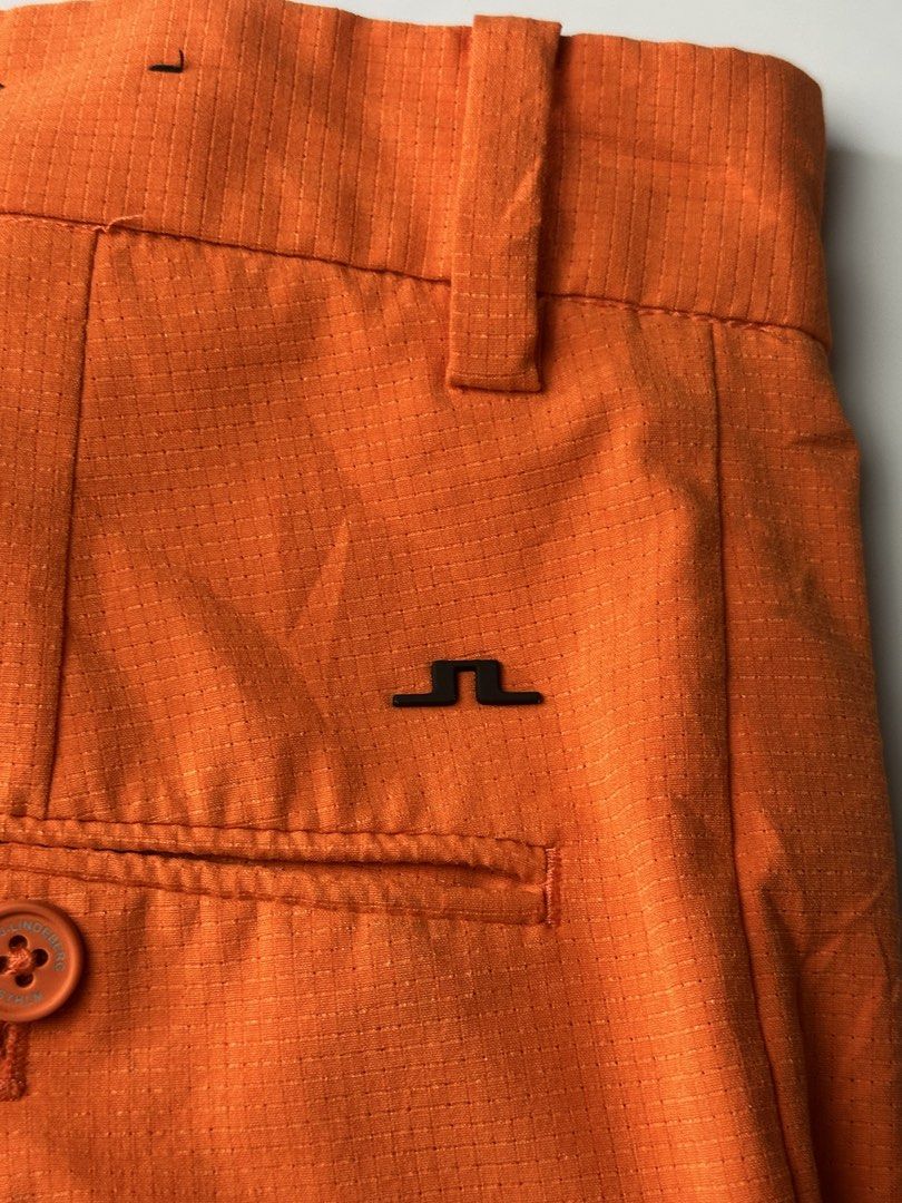 Jlinderberg (Category: Shorts) located in Orani. Submitted by ajgav69 (Listing ID 1466594738, Image 3). Description: Jlinderberg Golf Short Size 32 19 length No issue Excllent condition Bataan location.