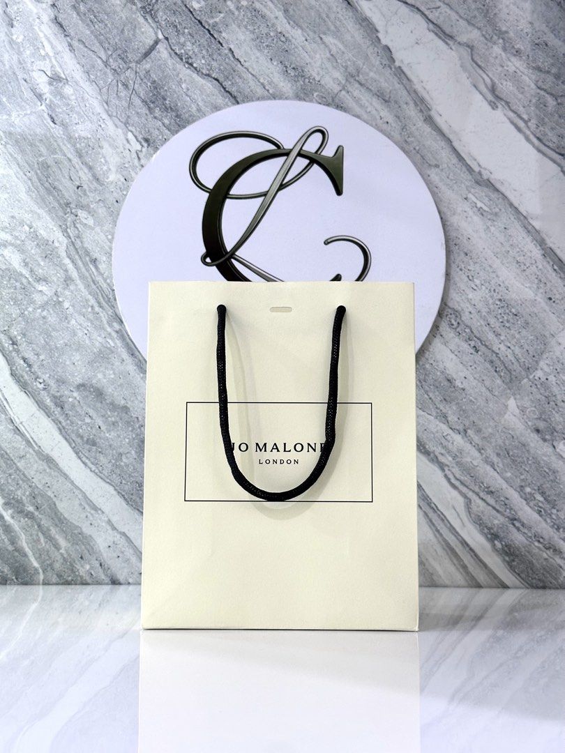 Jo Malone Paperbag (Category: Makeup) located in Taguig. Submitted by lcbeauty_ (Listing ID 1466772401, Image 1). Description: Jo Malone Paperbag 🏷️₱150 Dimensions: 18x9x22 READING IS ESSENTIAL: * This is our new Carousell account — officially Lemniscata Beauty (@lemniscatabeauty), a trusted seller with 4+ years and 100+ reviews. * Last price posted already * Law ballers will not be entertained * Guaranteed original, money back if proven fake * 
