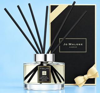 (Category: ) located in . Submitted by europebrandedperfumes (Listing ID 1466728289, Image 1). Description: .