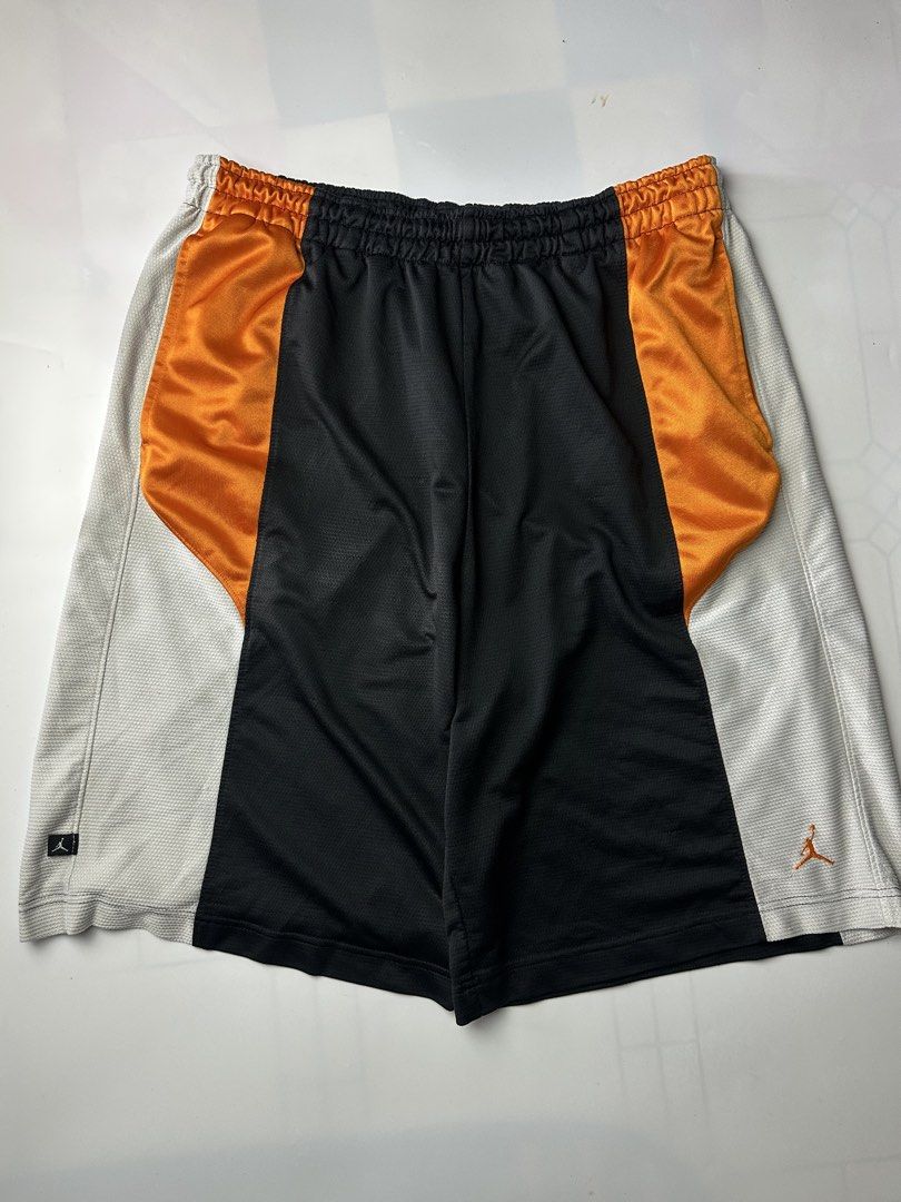 Jordan (Category: Shorts) located in Orani. Submitted by ajgav69 (Listing ID 1466594329, Image 1). Description: Jordan Size large 32-40 waistline 24 length Excllent condition.