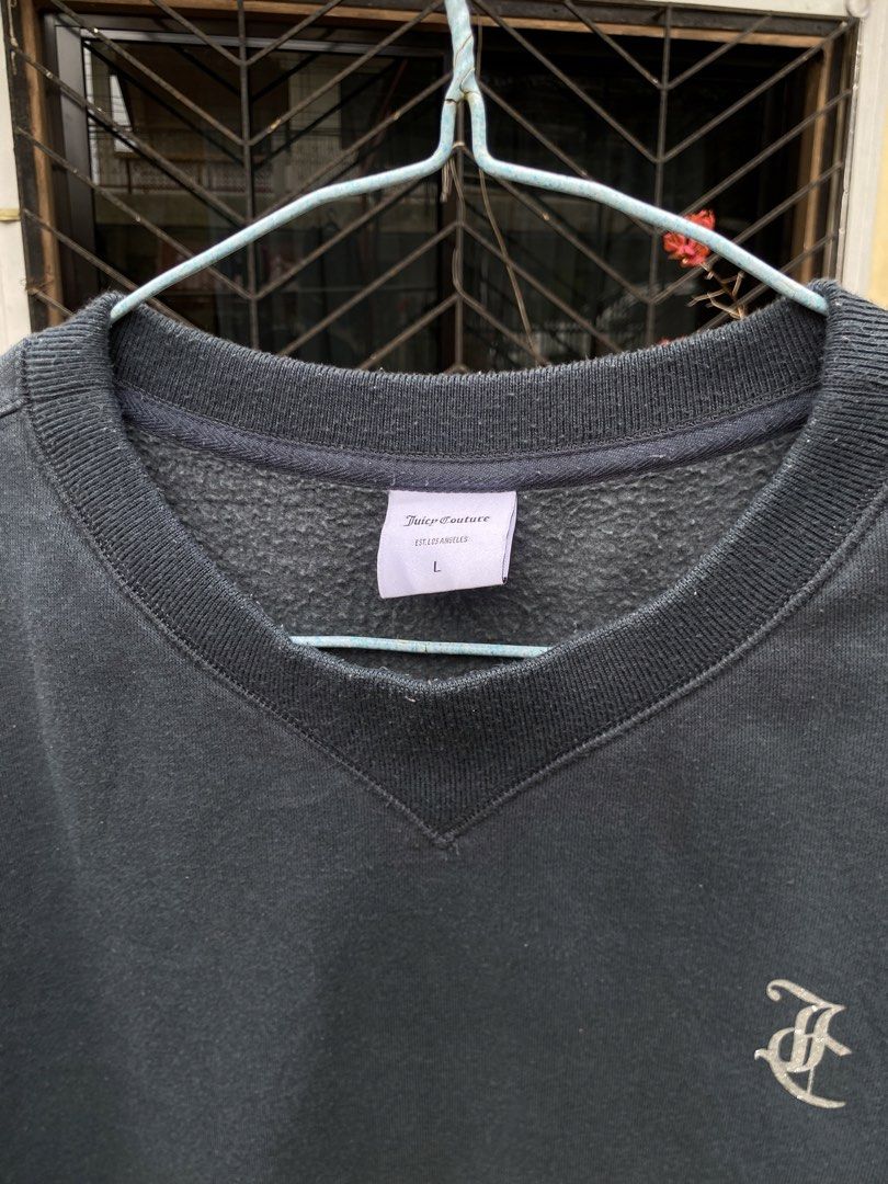 Juicy Couture Sweat Shirt (Category: Coats, Jackets and Outerwear) located in Cotabato. Submitted by chaowie (Listing ID 1466664254, Image 3). Description: Excellent condition need lng padanan ng lints remover dahil Na stock sa Cabinet 😓.