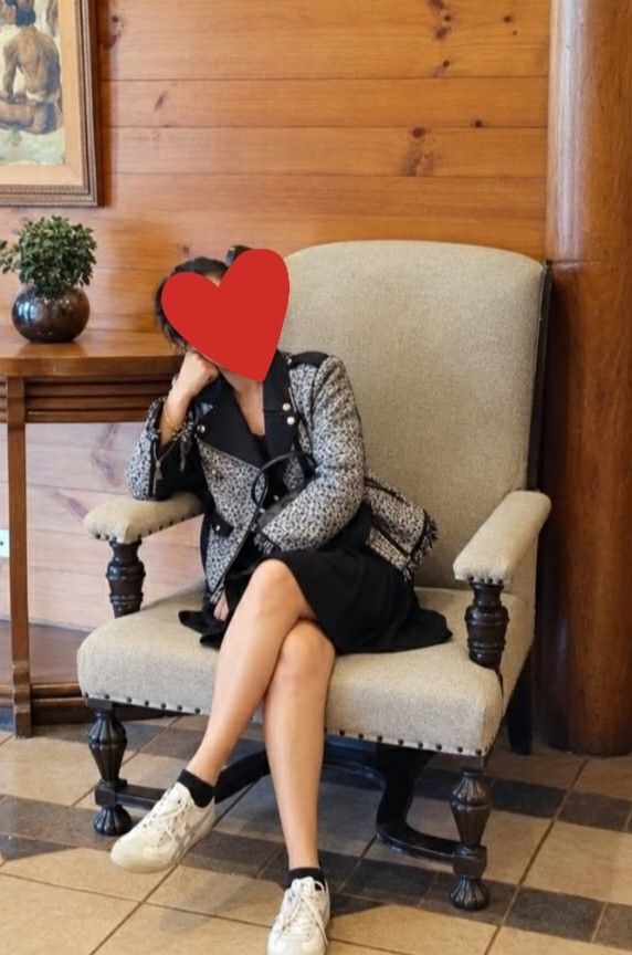 Juicy Couture Tweed Blazer (Category: Coats, Jackets and Outerwear) located in Caloocan City. Submitted by modishthriftstore (Listing ID 1463751597, Image 3). Description: Small size Lightly used Tweed gold hardwares Very pretty Cha_nel vibes loc: Rainbow Village 5 North Caloocan.