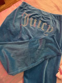 (Category: ) located in . Submitted by declutterwjenna (Listing ID 1466594699, Image 1). Description: .