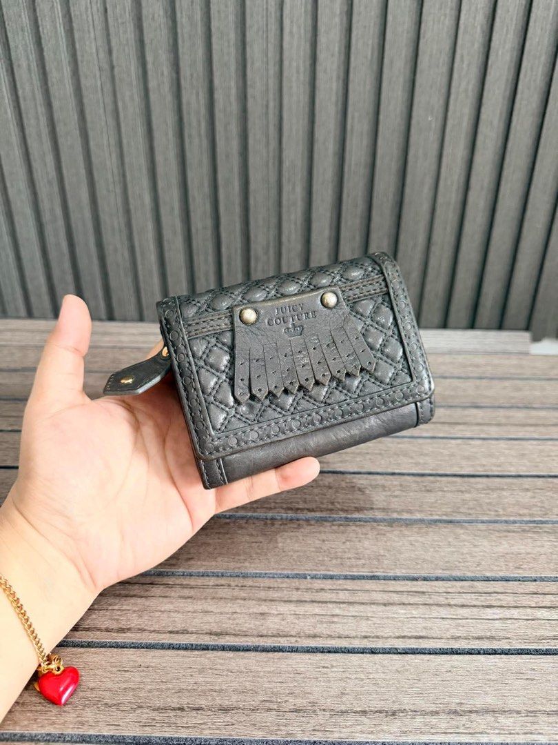 Juicy Couture wallet (Category: Luxury Bags & Wallets) located in Trece Martires City. Submitted by preluvcav (Listing ID 1466714356, Image 1). Description: .