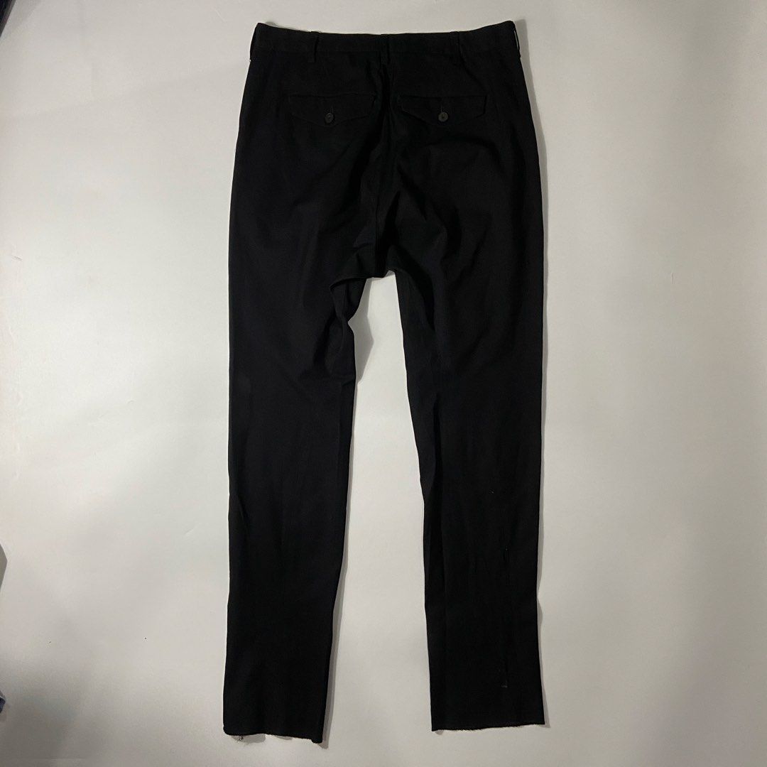 Julius 7 Fall Winter 16/17 Overcrotch Trousers (Category: Trousers) located in Iloilo. Submitted by 50houndidz (Listing ID 1466597578, Image 3). Description: Julius 7 Fall Winter 16/17 Overcrotch Trousers Excellent No issue Size: 2 Measurements: 32 waistline 41 length 14.5 crotch 7 leg opening Dm.