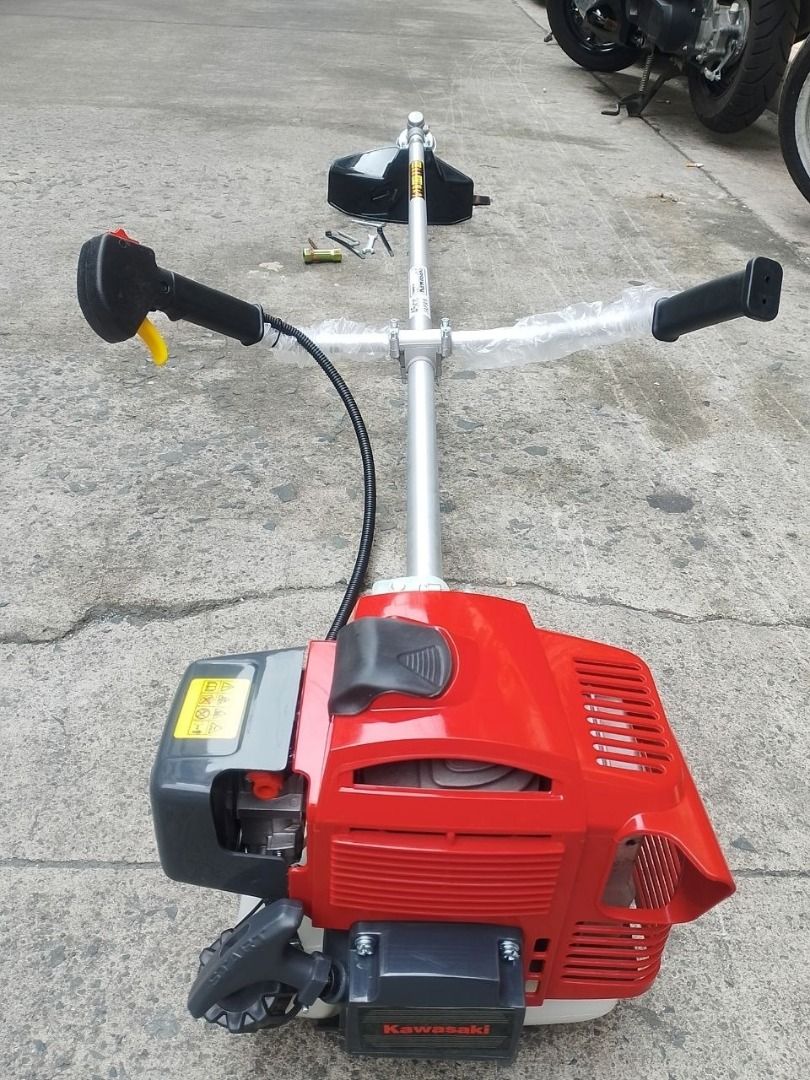 Kawasaki Grass Cutter Model: TJ-45 (Category: Everything Else Others) located in Manila. Submitted by 09171479278_elsie. (Listing ID 1466566172, Image 1). Description: Kawasaki Grass Cutter Model: TJ-45.