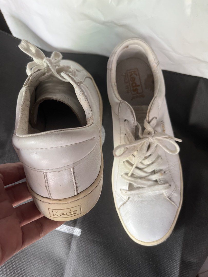 Keds ladies (Category: Loafers) located in Cavite. Submitted by mainestreams (Listing ID 1466613328, Image 2). Description: Well used Needs cleaning Us 8.5 / uk 6 / eur 39.5 Authentic 💯 Leather.