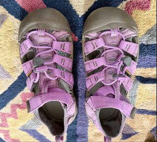 (Category: ) located in . Submitted by luvpreloved_ (Listing ID 1466658625, Image 1). Description: .