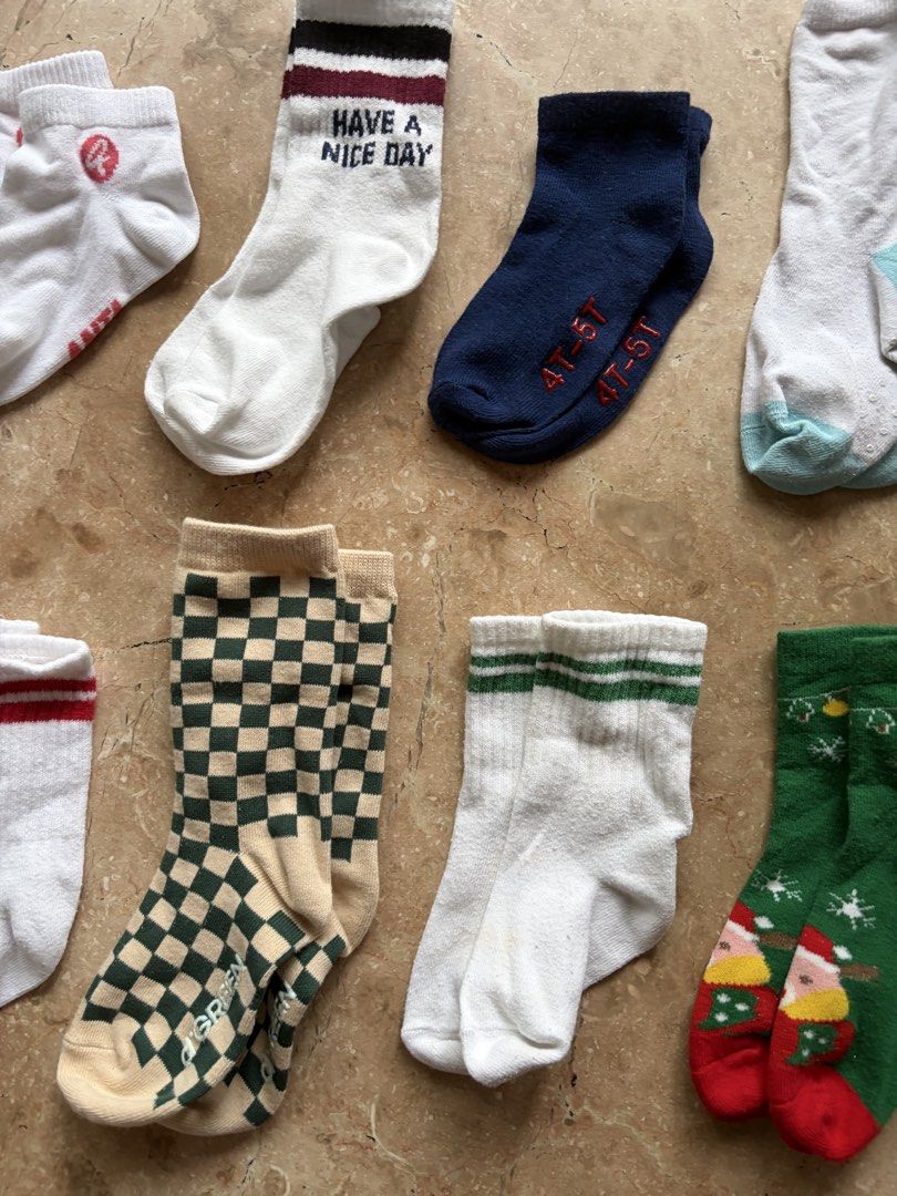 Kids' Assorted Socks Bundle (Category: Babies & Kids Fashion) located in Quezon City. Submitted by tidyup.lara (Listing ID 1466564712, Image 3). Description: Buy all in photo for PHP 300 Sold as is Best fits 4-5 years old Condition 8/10: used but in good condition .