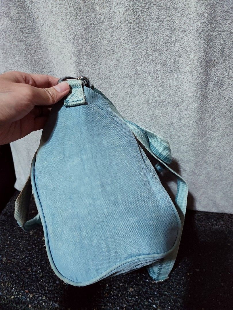 Kipling Light Blue Nylon 2 way Shoulder Bag (Category: Shoulder Bags) located in Baguio. Submitted by ozara.06 (Listing ID 1466730653, Image 2). Description: Kipling 2 way Medium In very good condition 650.