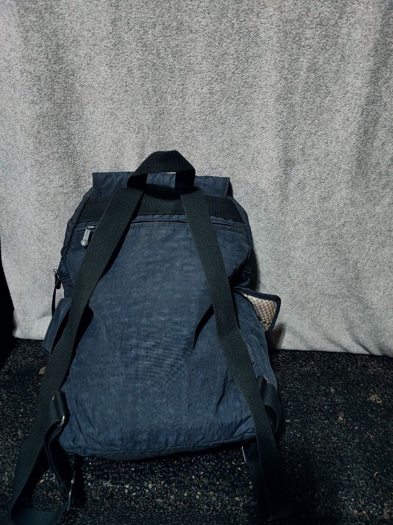 Kipling Navy Blue Nylon Backpack (Category: Backpacks) located in Baguio. Submitted by ozara.06 (Listing ID 1466730506, Image 2). Description: Kipling backpack Medium size 500.