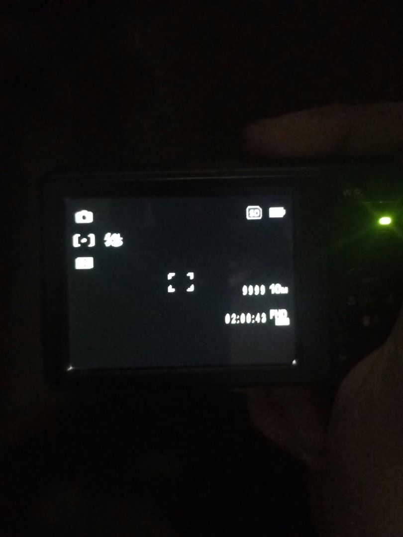 Kodak Pixpro FZ55 (Black) Compact Digital Camera (Category: Cameras) located in Caloocan City. Submitted by xeloresell (Listing ID 1466649564, Image 3). Description: Priced low due to cosmetic and minor screen flaws (original brand-new retail price is around ₱10,000–₱11,000). Inclusions: • Kodak FZ55 unit • Original battery • Wrist strap Condition & Functionality: • 100% fully functional (flash, optical zoom, buttons, sensor, and shutter all work