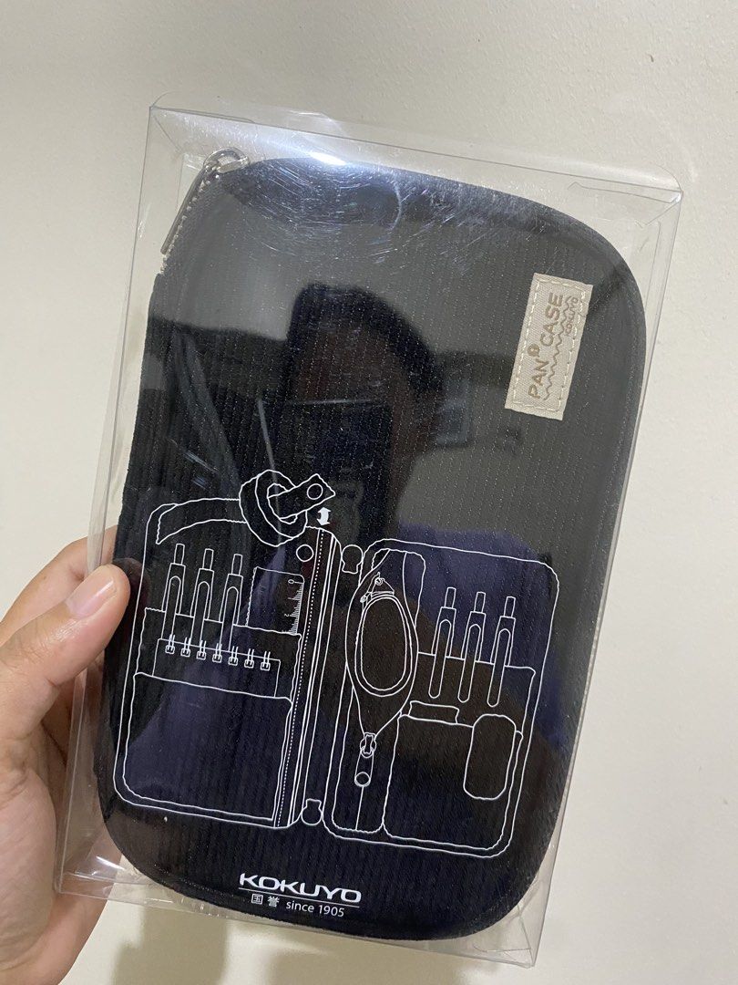 Kokuyo Pan Case Black Pencil Case WSG-PC132D (Category: Stationery & School Supplies) located in Pasig City. Submitted by k0pimonster (Listing ID 1466729497, Image 2). Description: - Brand: Kokuyo (Model: WSG-PC132D) - Material: Stylish black corduroy fabric - Closure: Zip-around with KOKUYO-branded silver metal puller.