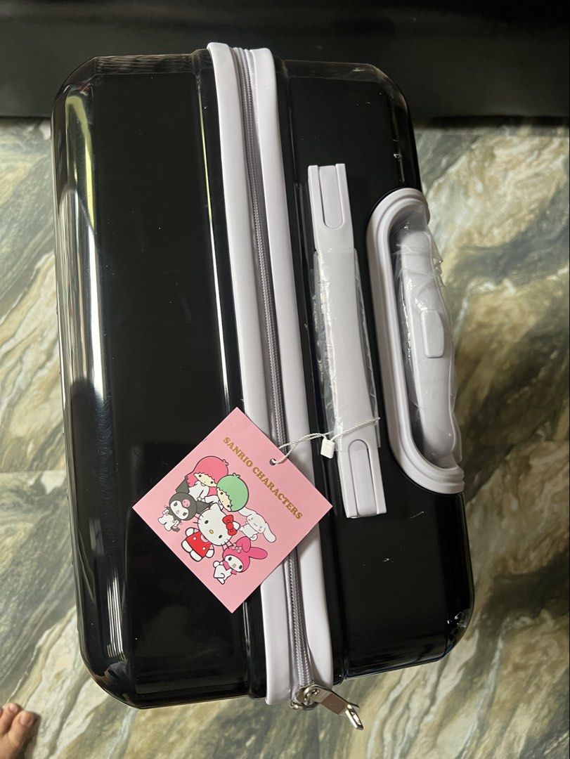 Kuromi Luggage (Category: Luggage) located in San Rafael. Submitted by ohjstnhere (Listing ID 1466636201, Image 3). Description: .