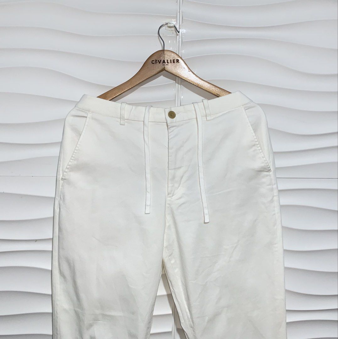 (L) Uniqlo Ezy Relaxed Ankle Pants (Category: Trousers) located in Bulacan. Submitted by cavalieeeer (Listing ID 1466634450, Image 3). Description: 𝗣𝗟𝗘𝗔𝗦𝗘 𝗥𝗘𝗔𝗗 𝗧𝗛𝗘 𝗗𝗘𝗧𝗔𝗜𝗟𝗦 𝗜𝗡 𝗧𝗛𝗘 𝟮𝗡𝗗 𝗣𝗜𝗖𝗧𝗨𝗥𝗘! We base sizing on actual measurements, not tag size — please check the dimensions before buying! 📌 Prices are fixed. Unreasonable offers will not be entertained. 🌐 Facebook Page: Cavalier 📍 Location: SJDM, Bulacan Thank 