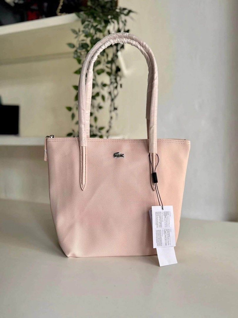 Lacoste Bags (Category: Luxury Bags & Wallets) located in Taguig. Submitted by krishellechloe (Listing ID 1466640077, Image 3). Description: .