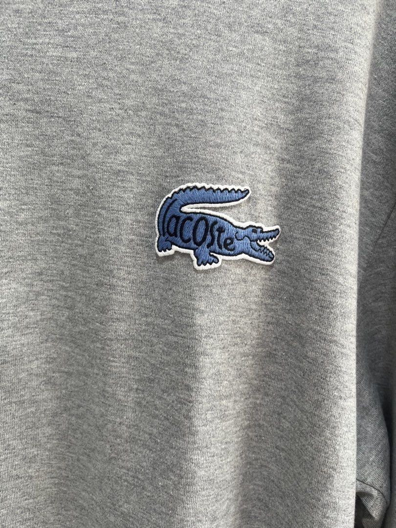 Lacoste long-sleeve crewneck (Category: Longsleeves) located in Quezon City. Submitted by shoeplug.ph (Listing ID 1466586999, Image 2). Description: Lacoste long-sleeve crewneck size Medium / dimes 21x29 sleeves 25 BRANDNEW WITH TAGS ₱2,800.