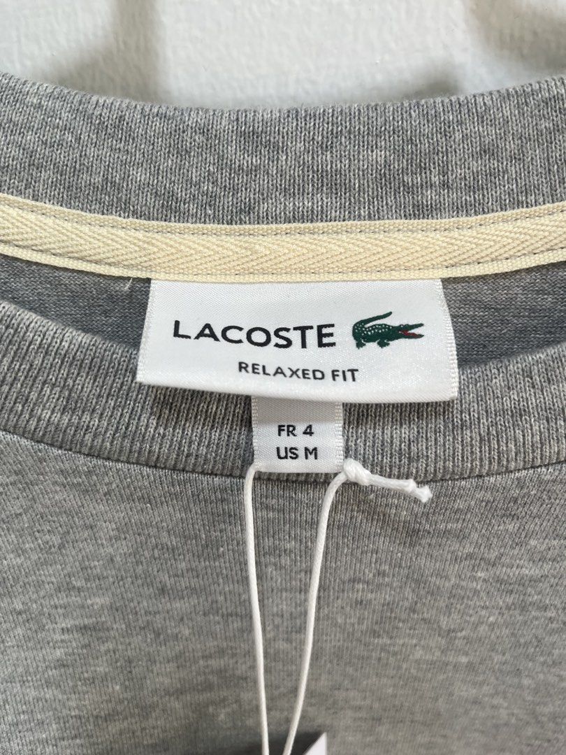 Lacoste long-sleeve crewneck (Category: Longsleeves) located in Quezon City. Submitted by shoeplug.ph (Listing ID 1466586999, Image 3). Description: Lacoste long-sleeve crewneck size Medium / dimes 21x29 sleeves 25 BRANDNEW WITH TAGS ₱2,800.