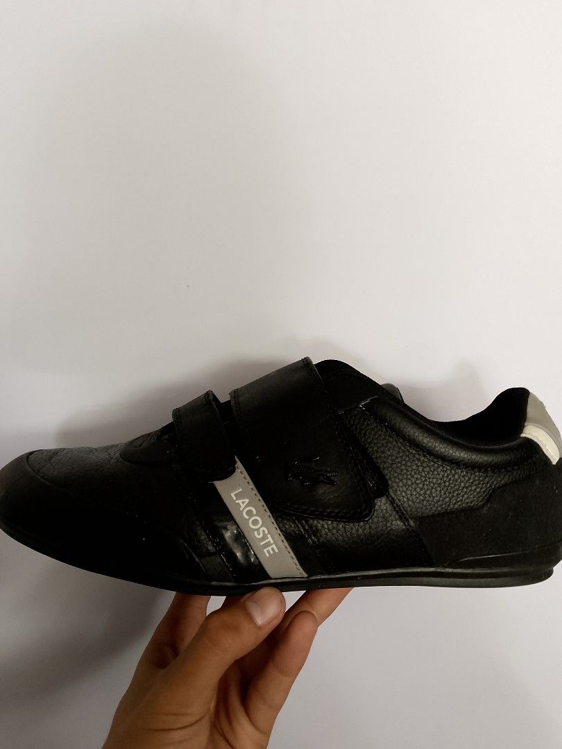 Lacoste Misano Starp (Category: Sneakers) located in Bacolod City. Submitted by earlmejora33372 (Listing ID 1466189350, Image 2). Description: Lacoste Misano Strap 123 1 CMA sneakers, in Black / Light Grey (2A2). • Excellent Condition • 9.5/10 Color Rate • Never been use Fresh From Canada • No Issue(Can check thru pic) Model: Lacoste Misano Strap 123 1 CMA Style code: 745CMA00182A2 Color: Black / Light Grey (2A2) Size: UK 7 / EU 40.5 / US 8 Made 