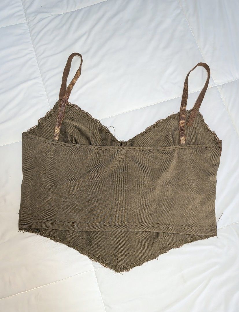 Ladies Top Small (Category: Undergarments & Loungewear) located in Naga. Submitted by princessta62477 (Listing ID 1466716047, Image 3). Description: .