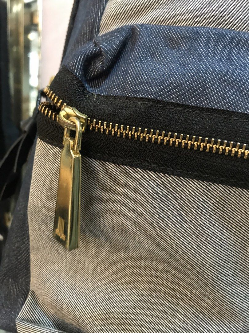Lanvin (Category: Backpacks) located in Balete No 2. Submitted by troyesybang (Listing ID 1466717552, Image 3). Description: Lanvin denim backpack Maong MIDI size kasha ipad laptop hindi Leather pull tab on zippers .