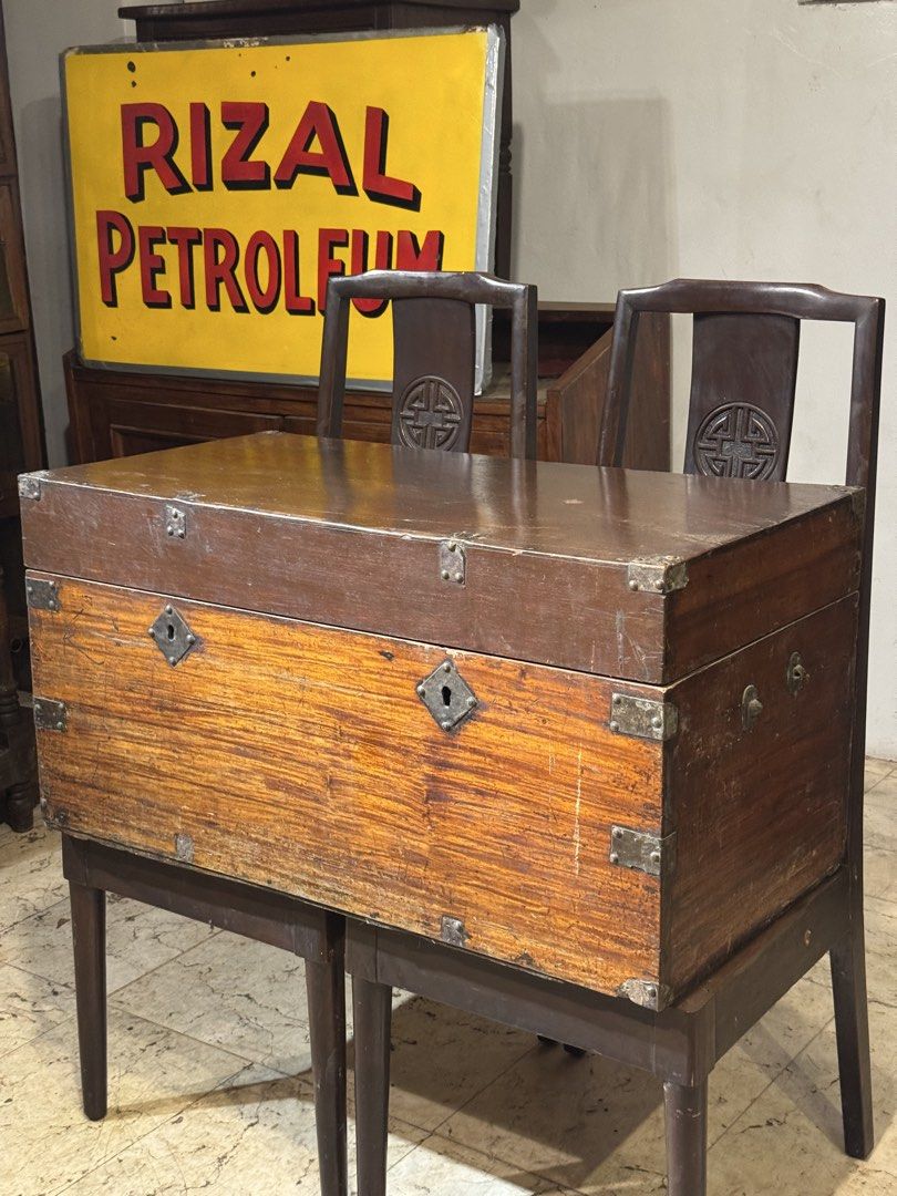 Large Antique Narra Chest Baul (Category: Vintage Collectibles) located in Manila. Submitted by sinaunang_gamit (Listing ID 1466588355, Image 2). Description: Large Antique Narra Chest Baul Length: 33 inches Height: 17 inches Width: 17 inches ₱8500.