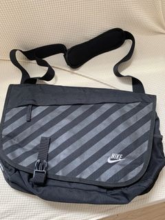 (Category: ) located in . Submitted by luxxbytm.ph (Listing ID 1466622148, Image 1). Description: .
