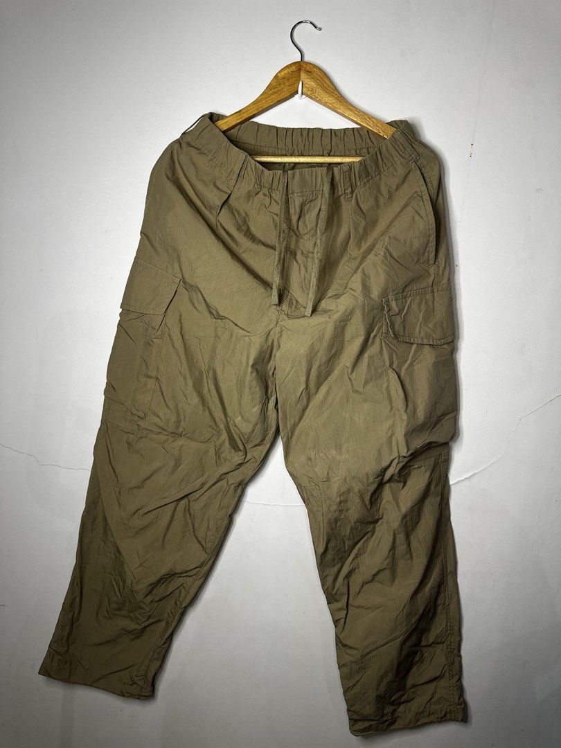 LATIV CARGO PANTS (Category: Jeans) located in Molave. Submitted by thriftmate13 (Listing ID 1466588907, Image 1). Description: .